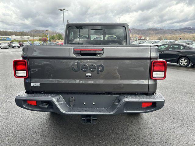 new 2024 Jeep Gladiator car, priced at $40,652