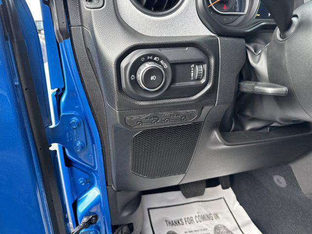 new 2025 Jeep Wrangler car, priced at $44,082