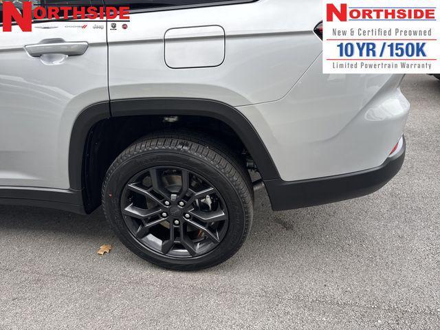 new 2025 Jeep Grand Cherokee L car, priced at $46,032