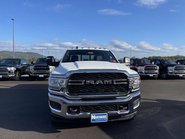 new 2024 Ram 3500 car, priced at $61,731