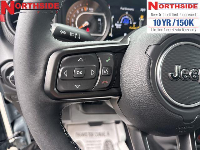 new 2025 Jeep Gladiator car, priced at $52,652