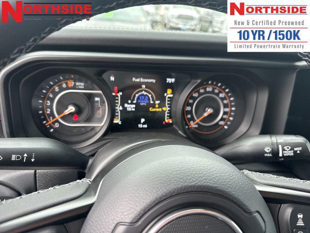 new 2025 Jeep Gladiator car, priced at $52,652