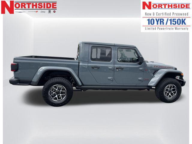 new 2025 Jeep Gladiator car, priced at $52,652