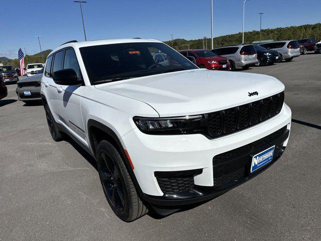 new 2025 Jeep Grand Cherokee L car, priced at $48,075