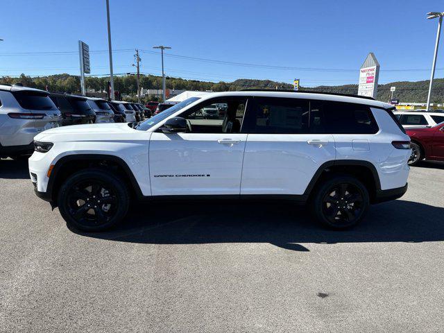 new 2025 Jeep Grand Cherokee L car, priced at $48,075