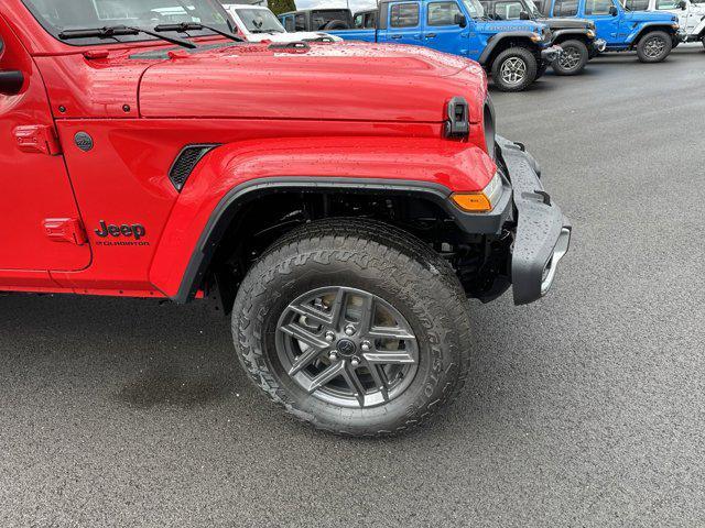 new 2024 Jeep Gladiator car, priced at $46,189