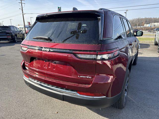 new 2025 Jeep Grand Cherokee car, priced at $45,805