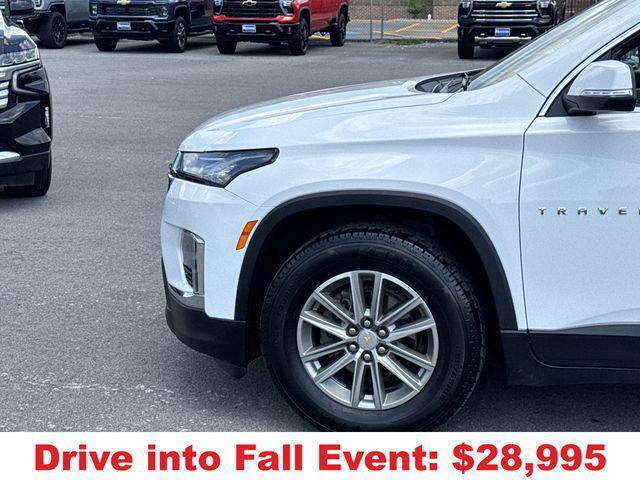 used 2023 Chevrolet Traverse car, priced at $28,995