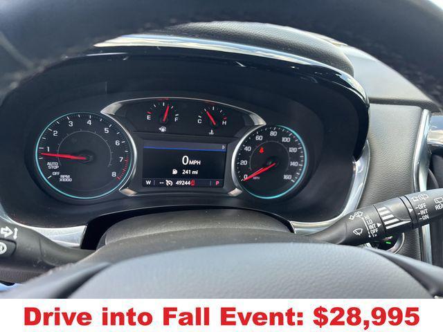 used 2023 Chevrolet Traverse car, priced at $28,995