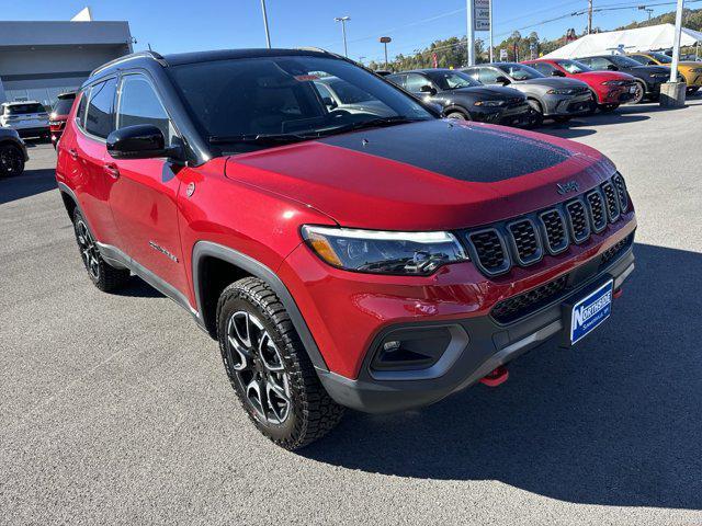 new 2025 Jeep Compass car, priced at $41,335