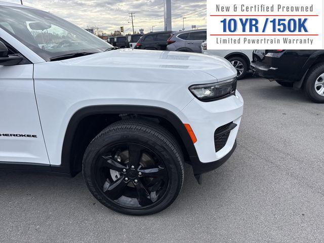 used 2024 Jeep Grand Cherokee car, priced at $36,295