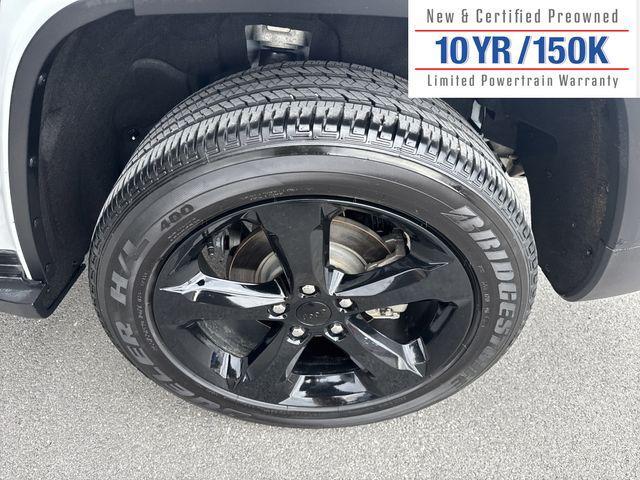 used 2024 Jeep Grand Cherokee car, priced at $36,295