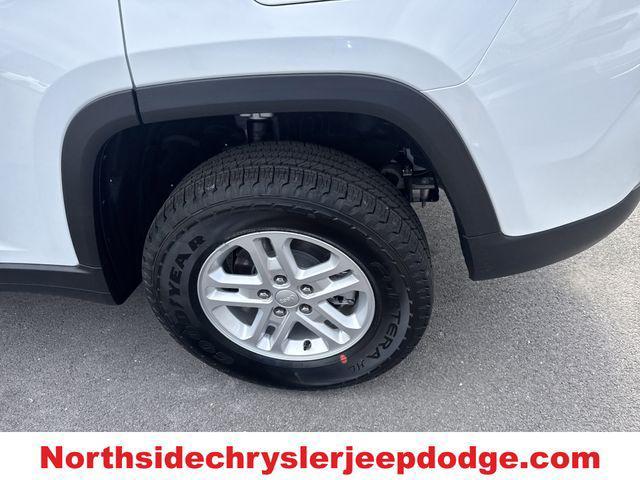 new 2025 Jeep Grand Cherokee car, priced at $40,884