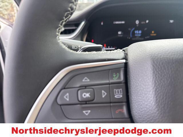 new 2025 Jeep Grand Cherokee car, priced at $40,884