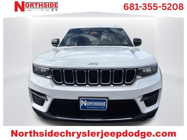 new 2025 Jeep Grand Cherokee car, priced at $40,884