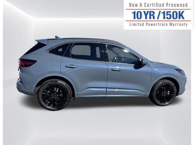 used 2025 Ford Escape car, priced at $32,995