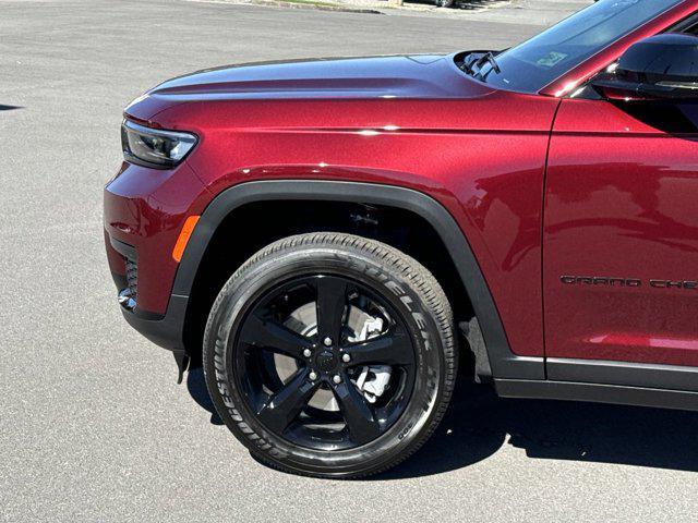 new 2025 Jeep Grand Cherokee L car, priced at $49,670