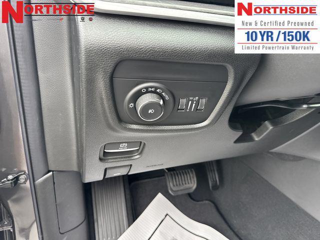 new 2025 Jeep Grand Cherokee L car, priced at $46,032