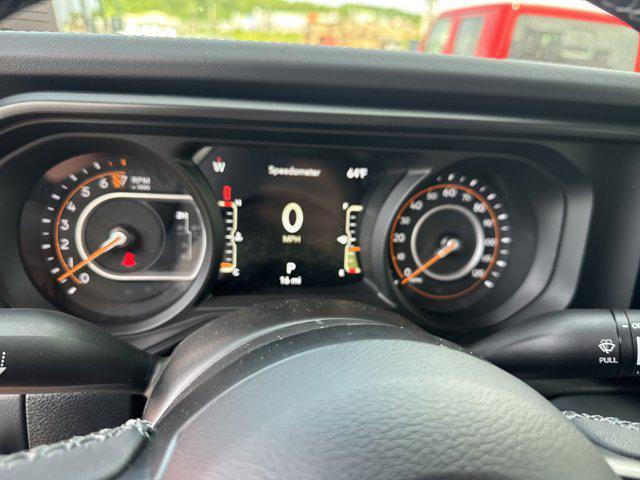 new 2025 Jeep Gladiator car, priced at $56,275