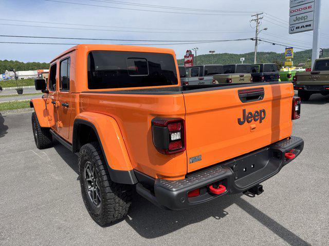 new 2025 Jeep Gladiator car, priced at $56,275