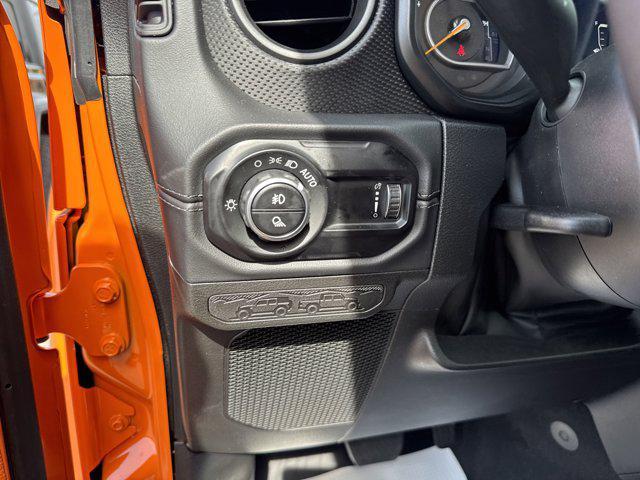 new 2025 Jeep Gladiator car, priced at $56,275