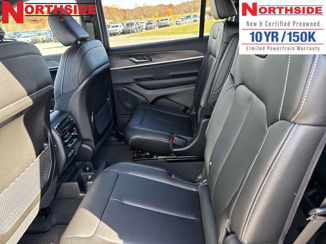 new 2025 Jeep Grand Cherokee L car, priced at $40,245