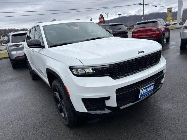 new 2025 Jeep Grand Cherokee L car, priced at $47,080