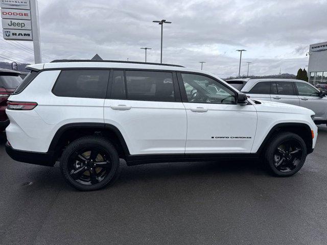 new 2025 Jeep Grand Cherokee L car, priced at $47,080