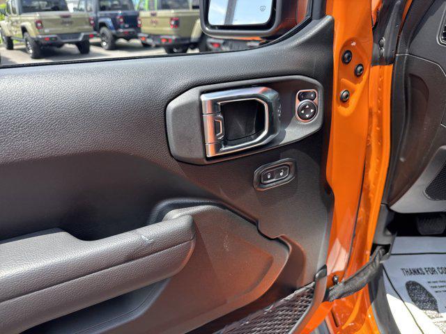 new 2025 Jeep Wrangler car, priced at $56,627