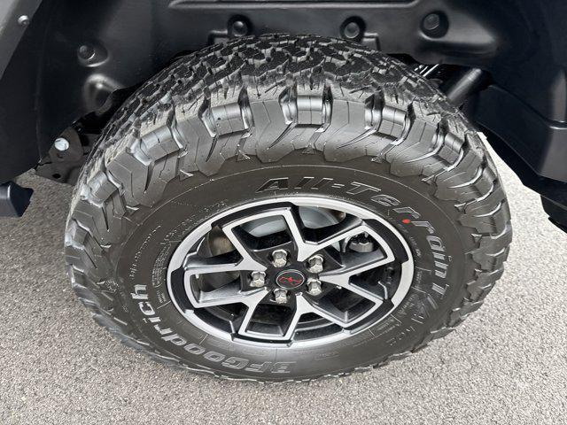 new 2025 Jeep Wrangler car, priced at $50,352