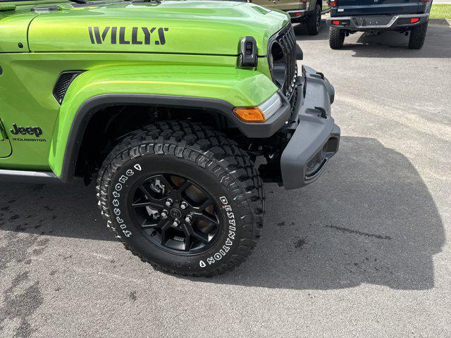 new 2025 Jeep Gladiator car, priced at $48,632