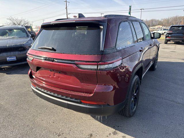 new 2025 Jeep Grand Cherokee car, priced at $43,530