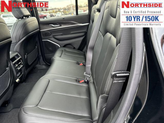 new 2025 Jeep Grand Cherokee car, priced at $48,650