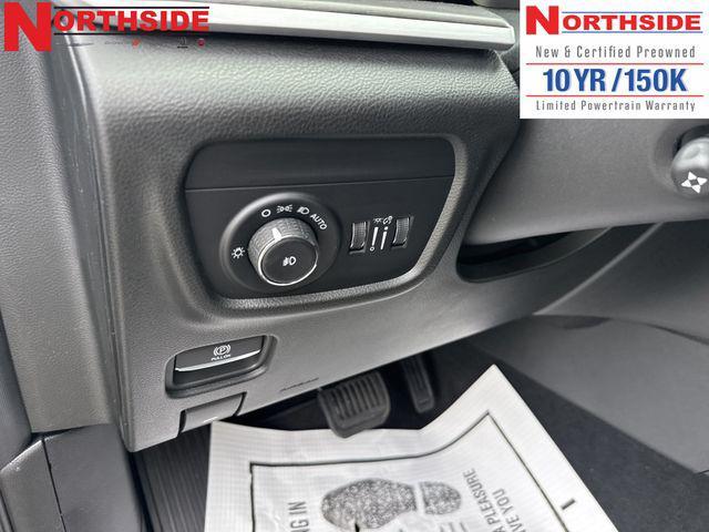 new 2025 Jeep Grand Cherokee car, priced at $48,650