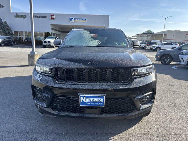 new 2025 Jeep Grand Cherokee car, priced at $43,530