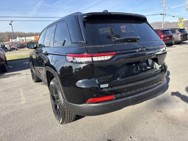 new 2025 Jeep Grand Cherokee car, priced at $43,530