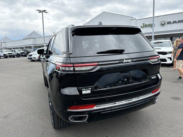 new 2024 Jeep Grand Cherokee car, priced at $55,751