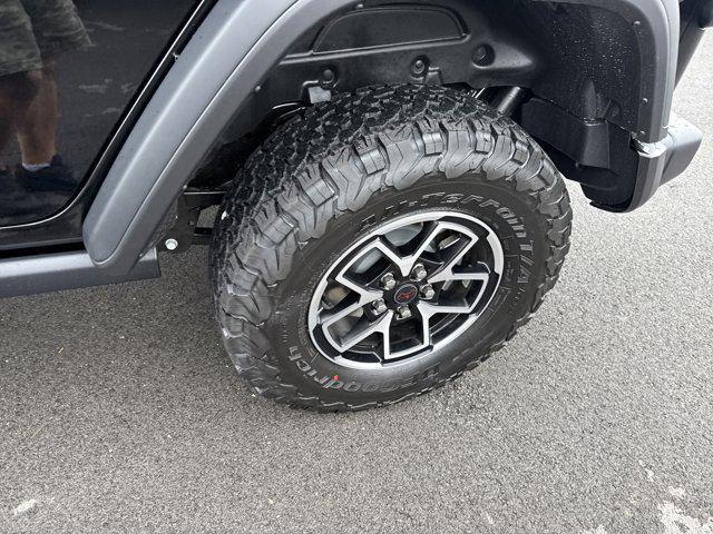 new 2025 Jeep Wrangler car, priced at $54,810
