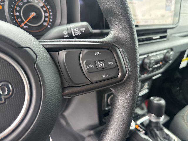 new 2025 Jeep Gladiator car, priced at $45,830