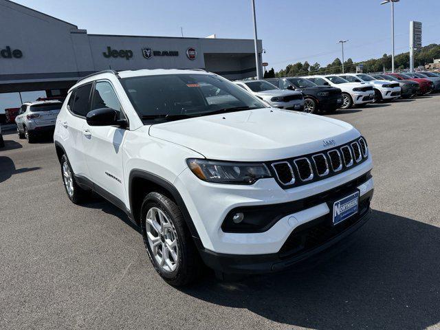 new 2025 Jeep Compass car, priced at $31,940