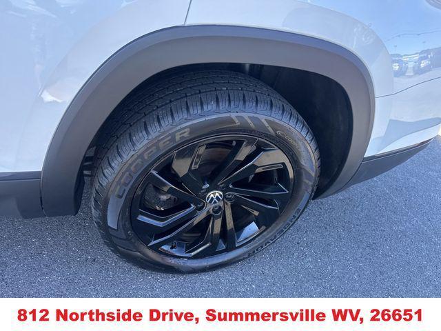 used 2023 Volkswagen Atlas car, priced at $28,676