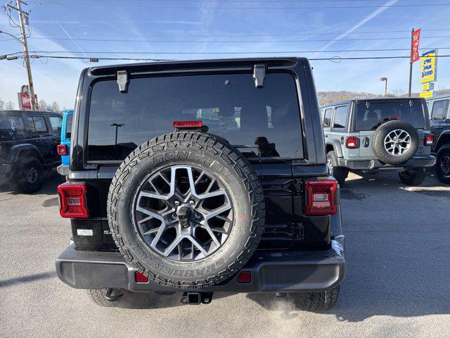 new 2025 Jeep Wrangler car, priced at $53,140