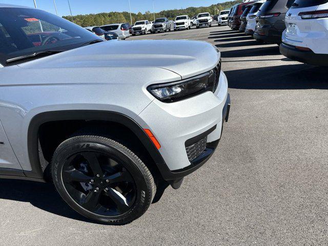 new 2025 Jeep Grand Cherokee L car, priced at $49,670