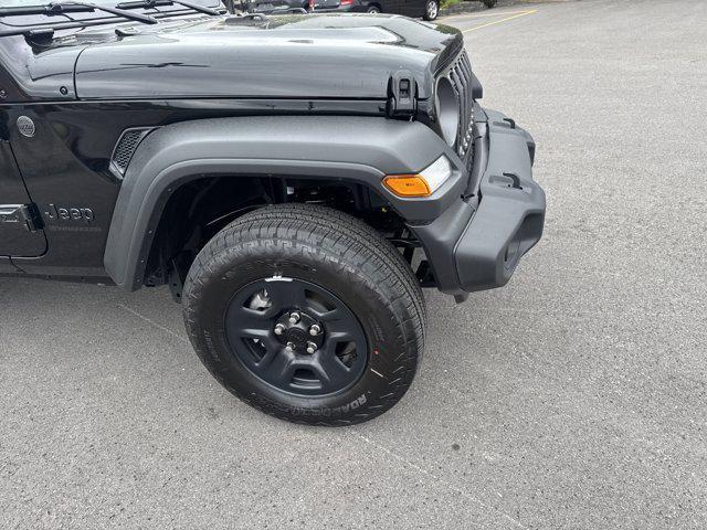 new 2025 Jeep Wrangler car, priced at $35,658