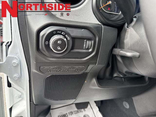 new 2025 Jeep Gladiator car, priced at $51,094
