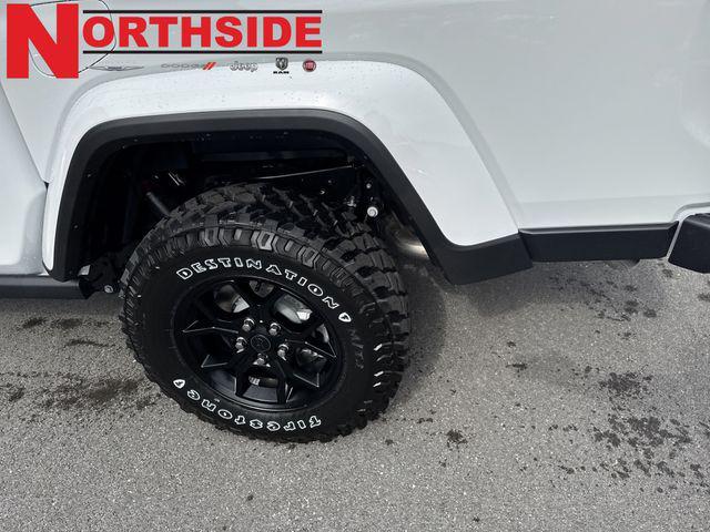 new 2025 Jeep Gladiator car, priced at $51,094