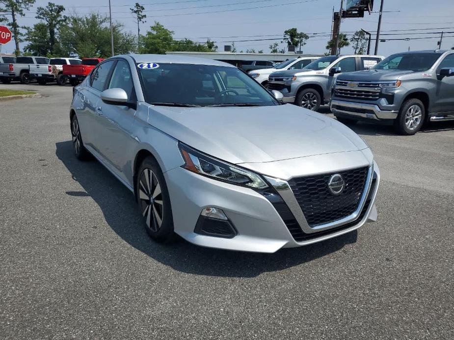used 2021 Nissan Altima car, priced at $21,998