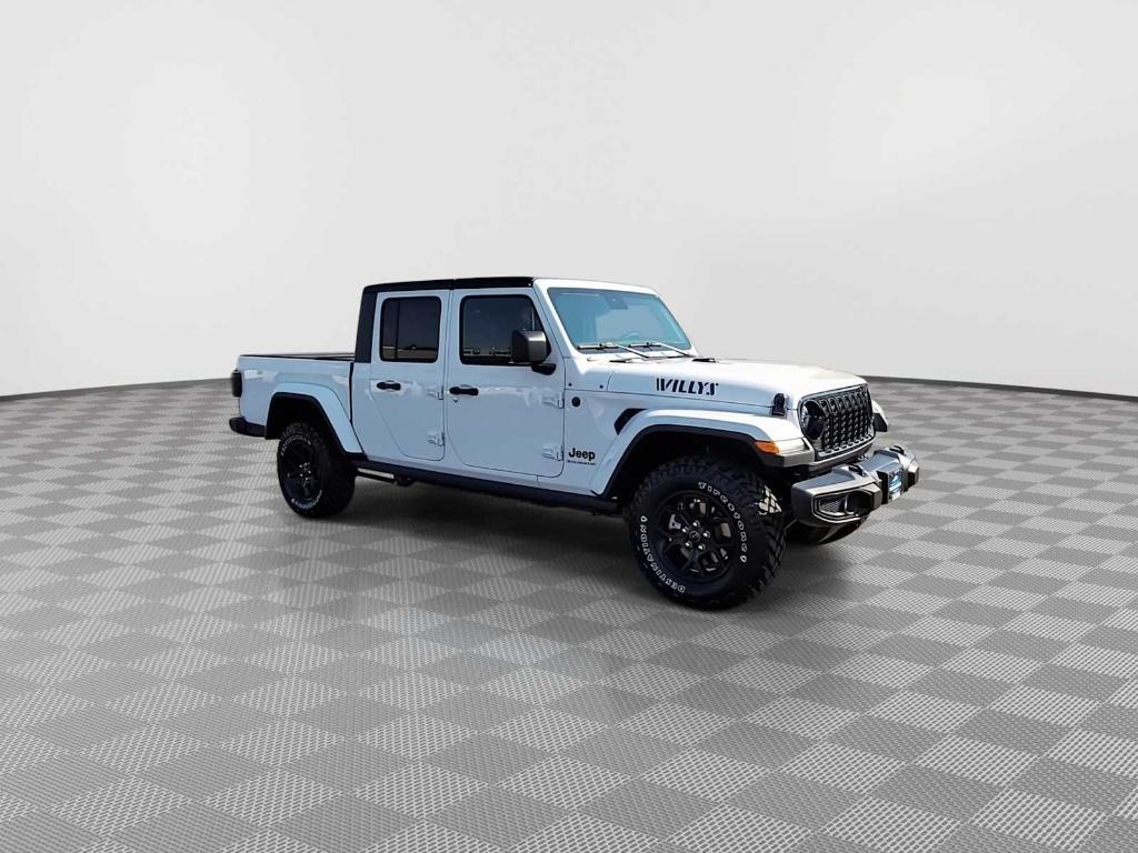 new 2025 Jeep Gladiator car, priced at $48,352