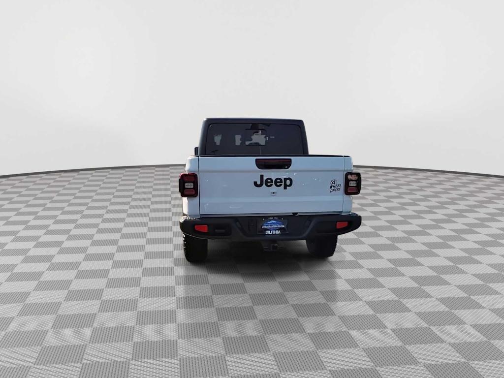 new 2025 Jeep Gladiator car, priced at $48,352