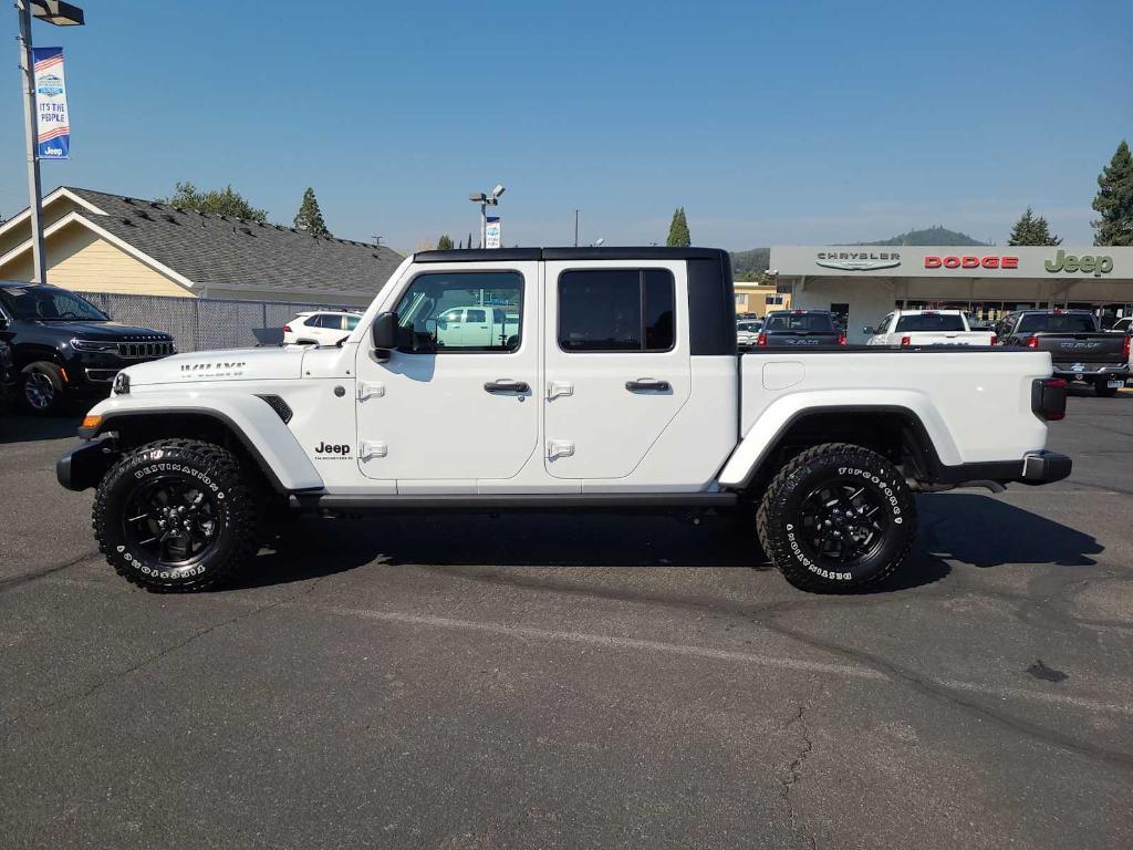 new 2025 Jeep Gladiator car, priced at $48,352